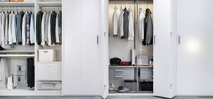 Glass Closet Door Repair Wellesley