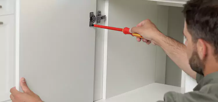 Screen Door Hinge Repair Wellesley